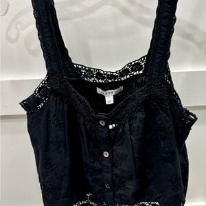 And Now That Sleeveless Cropped Eyelet Black Lace Trim Blouse Size M